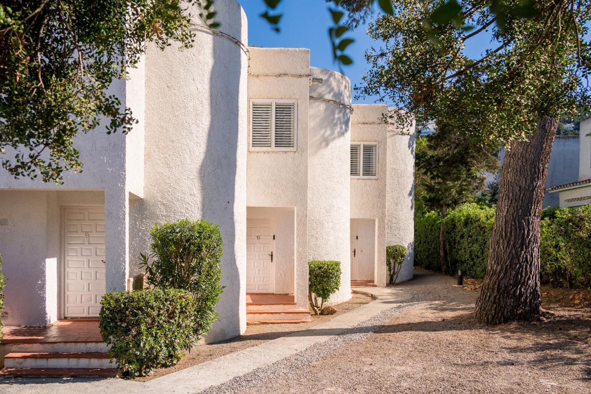 Atlas Apartments Ibiza Santa Eularia des Riu Luaran gambar